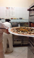 Pizzeria Da Asporto Loris food