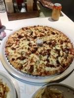 Big Mama's Pizza Grill food