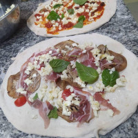 Pizzeria Da Carminuccio food