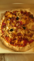 Pizza Ronaldo Nassogne food