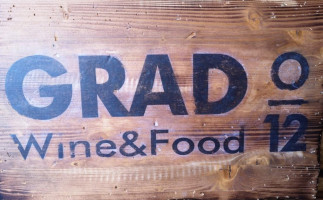 Grado12 Wine&food inside