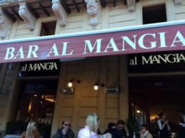 Al Mangia food