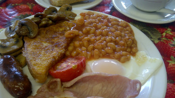 Nins Tea Rooms food