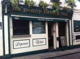 The Ha'penny Bridge Inn food