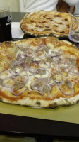 Pizzeria 2 Di Panattoni food