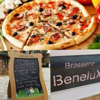 Brasserie Benelux outside
