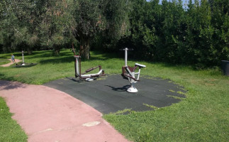 Malu’ Il Del Parco outside