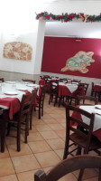 Pizzeria Aleci inside