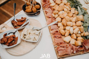 Jab food