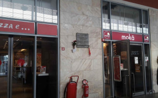 Mokà Cafè Torino Porta Nuova inside