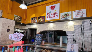 Pizza Flash food