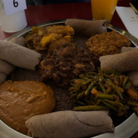 Lula's Ethiopian And Eritrean Cuisine food