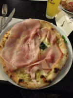 Peperino Udine food
