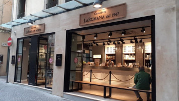 Gelateria La Romana food