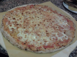 La Pizza Degli Angeli food
