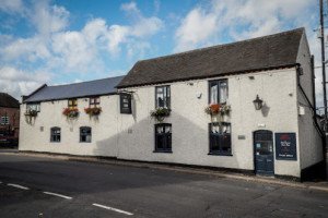 The Bell Inn outside