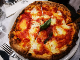 Sicily Pizzeria Lounge food