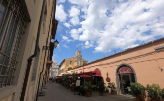 Gelateria Gusto La Spezia outside