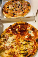 Pizzeria Da Gianni food