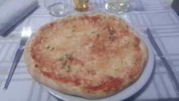 Pizzeria Al Delfino food
