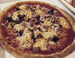 Pizzeria Mondo Moderno food