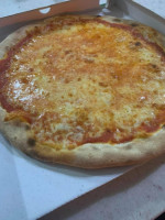 Pazzi Per La Pizza Di Comba Mirko food