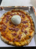 Pazzi Per La Pizza Di Comba Mirko food