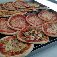 Tanta Roba Pizzeria Focacceria food