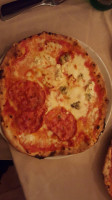 Pizzeria Enzo E Ciro food