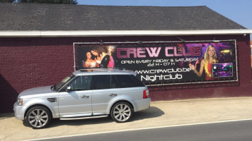 Crew Club outside