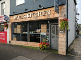 Paul's Kitchen outside