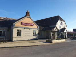Toby Carvery The Friary outside