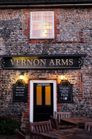 Vernon Arms inside