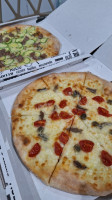 Pizza&company food
