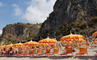 Lido Nettuno outside