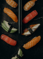 Sushi Modo food