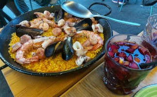 Sevilla Mia food