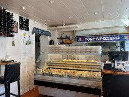 Tony's Pizza food