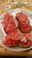 La Bruschetta food