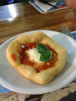 Piccola Ischia Pizzeria (viale Abruzzi) food