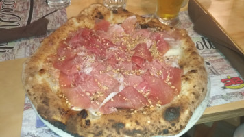 Pizzeria food