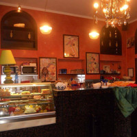 Rubens Cafe’ inside