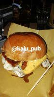 Kalu Pub food
