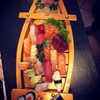Sushi Nara food
