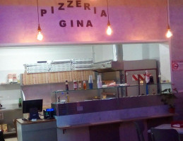 Pizzeria Gina food