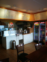 Pizzaria Burgerhouse inside