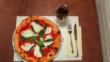 Passione Pizzeria food