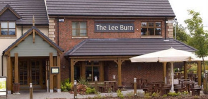 Lee Burn outside