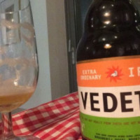 Vedett food