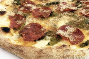 La Pizza Nero Invidia Calderara food
